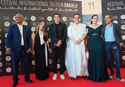 نجوم المغرب يتألقون في حفل افتتاح مهرجان الداخلة السينمائي
