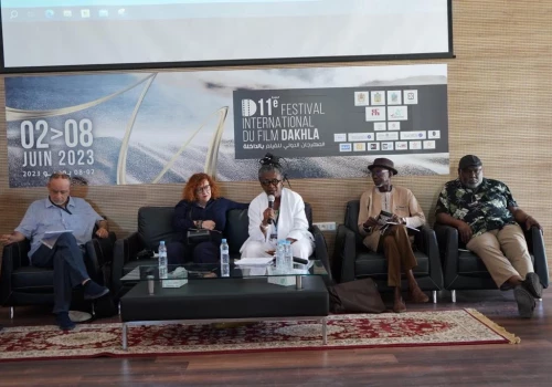 Dans le cadre du Festival du Film de Dakhla, une conférence sur la créativité et le développement personnel des jeunes pour une société inclusive.