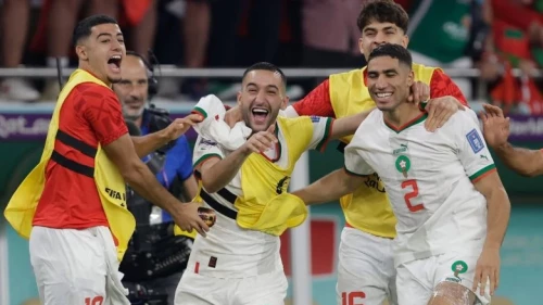 بعد حكيمي وسايس ... لاعب جديد يُهاجم حكم مباراة المغرب وكرواتيا